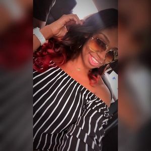 Meet your Posher, Sade'